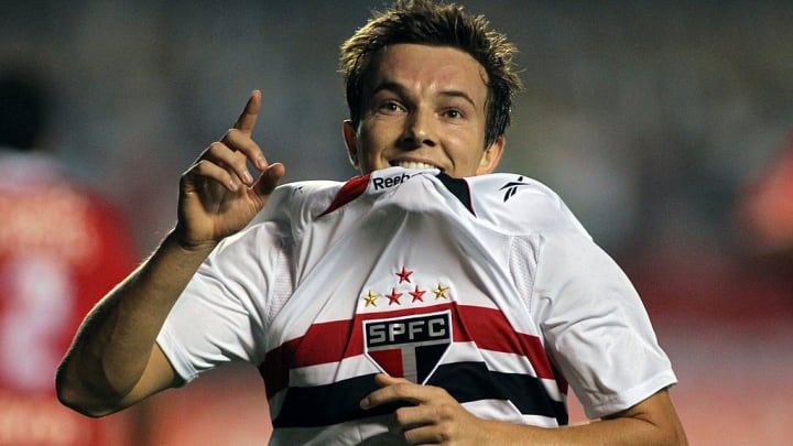 Player Dagoberto, of Brazilian Sao Paulo