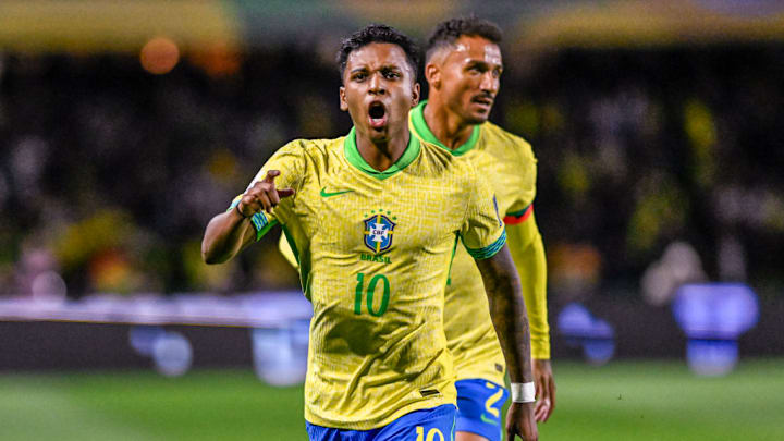 Rodrygo Goes, Danilo