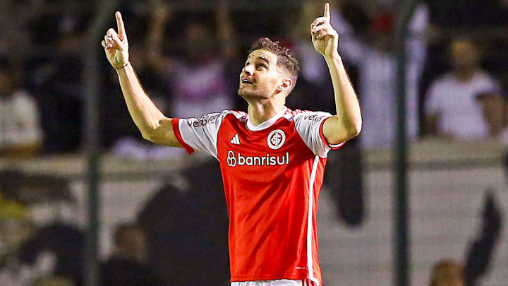 Lucas Alario