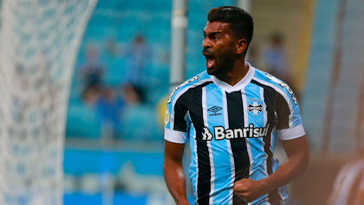 Thiago Santos