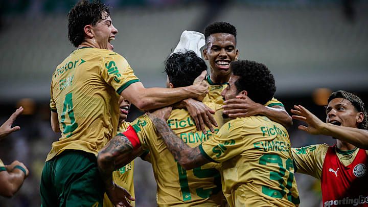Lucas Evangelista, Agustín Giay, Richard Ríos, Estêvão, Gustavo Gómez