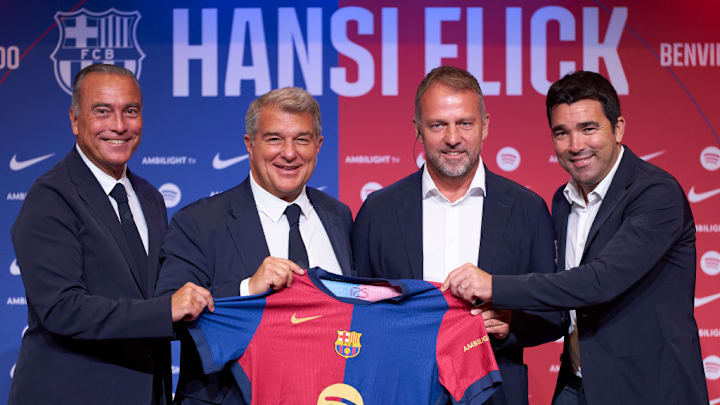 Rafa Yuste, Joan Laporta, Hansi Flick, Anderson Luis de Souza 'Deco'