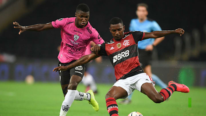 FBL-LIBERTADORES-FLAMENGO-DELVALLE