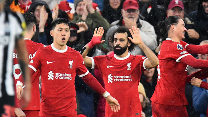 TOPSHOT-FBL-ENG-PR-LIVERPOOL-NEWCASTLE