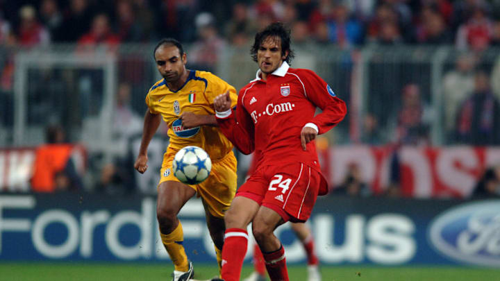 Roque Santa Cruz spielte acht Jahre für den FC Bayern. 