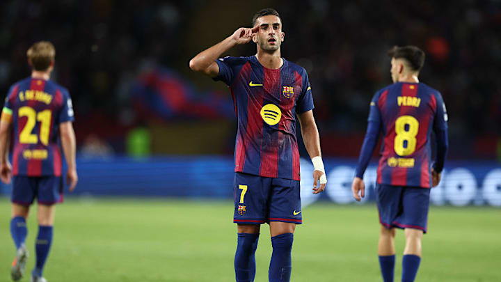 TOPSHOT-FBL-EUR-C1-BARCELONA-PARIS SG