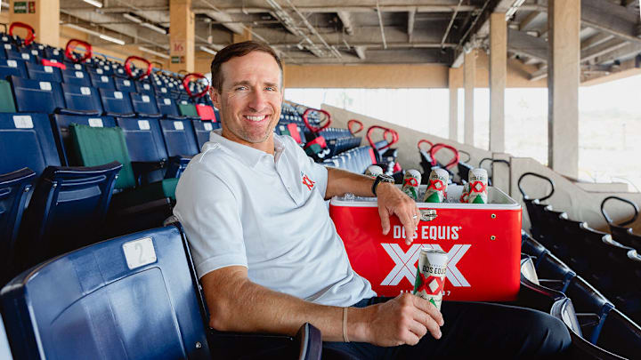 Dos Equis® has recruited football legend Drew Brees to rally College Football fans behind the “Go For Dos” movement and celebrate their favorite team’s gutsiest plays. Image courtesy Dos Equis