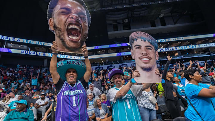 Hornets Fans Cheering