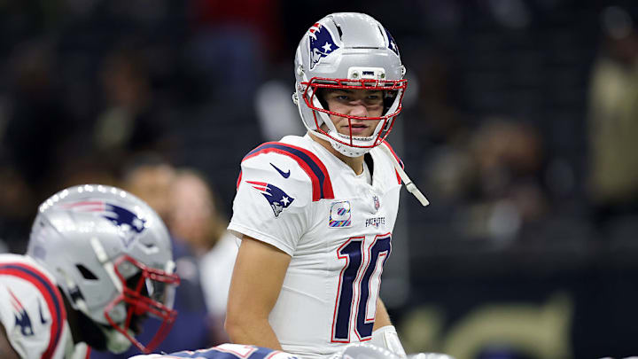 Patriots quarterback Drake Maye ranks fourth in the NFL with a 112.5 passer rating this season. Patriots quarterback Drake Maye ranks fourth in the NFL with a 112.5 passer rating this season.