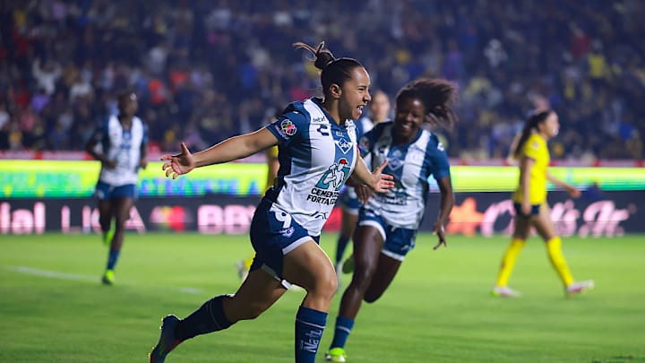 Charlyn Corral ganó su primer título con Pachuca el torneo pasado.