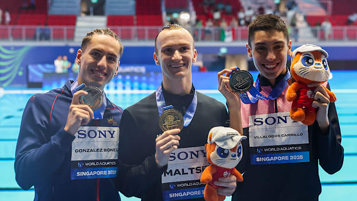 Diego Villalobos gana medalla de bronce en el Mundial de natación artística.
