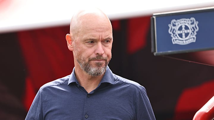 Erik Ten Hag inició con el pie izquierdo su participación en la Bundesliga. Erik Ten Hag inició con el pie izquierdo su participación en la Bundesliga.