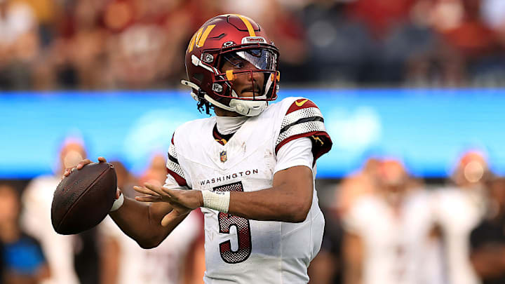 Jayden Daniels ha tenido un buen desempeño con los Washington Commanders tras su regreso por lesión. Jayden Daniels ha tenido un buen desempeño con los Washington Commanders tras su regreso por lesión.