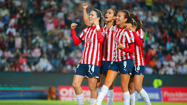 Alicia Cervantes es la máxima goleadora de Chivas femenil. Alicia Cervantes es la máxima goleadora de Chivas femenil.