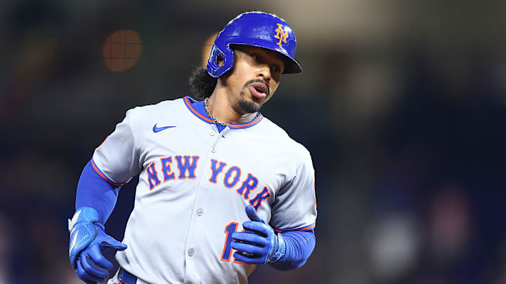 El beisbolista puertorriqueño Francisco Lindor fue operado del hueso hamate de la muñeca izquierda. El beisbolista puertorriqueño Francisco Lindor fue operado del hueso hamate de la muñeca izquierda.