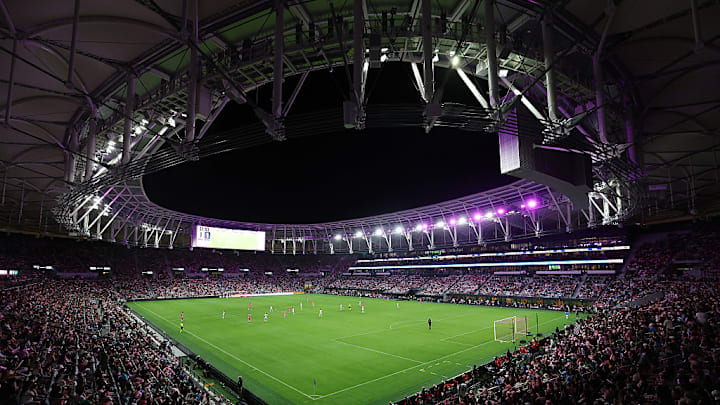 Imagen del partido inaugural del Nu Stadium
