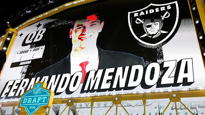 Fernando Mendoza es el pick 1 del Draft de la NFL y jugara con los Raiders.