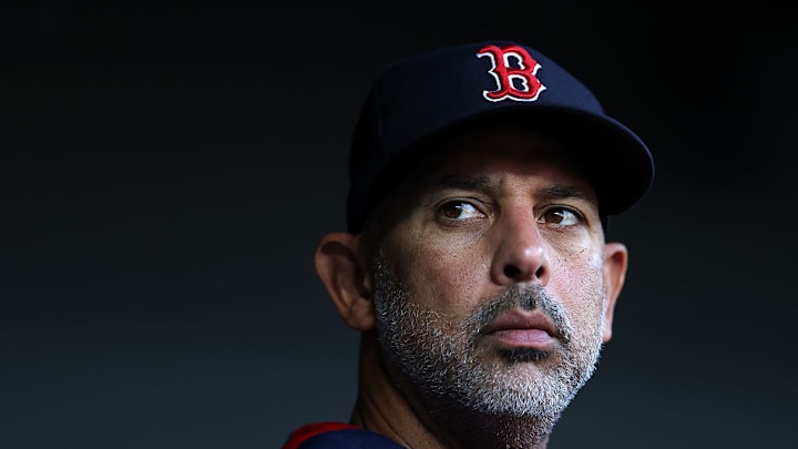 Alex Cora es el primer manager puertorriqueño en ganar una Serie Mundial. Hoy deja a los Red Sox.
