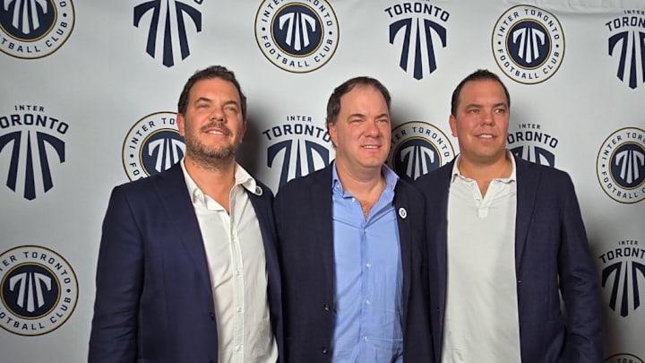 Los hermanos Eduardo, Miguel y Ricardo Pasquel, dueños del Inter Toronto