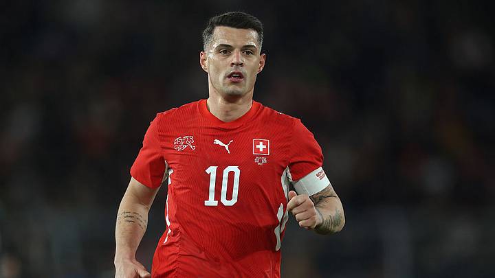 Granit Xhaka encabeza la lista de Suiza para afrontar la Copa del Mundo en Estados Unidos, México y Canadá. Granit Xhaka encabeza la lista de Suiza para afrontar la Copa del Mundo en Estados Unidos, México y Canadá.