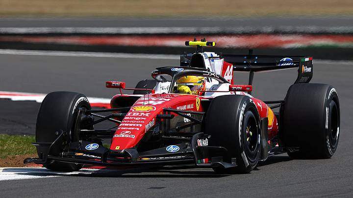 Lewis Hamilton saldrá en la primera posición para la carrera Sprint en Silverstone este sábado. Lewis Hamilton saldrá en la primera posición para la carrera Sprint en Silverstone este sábado.