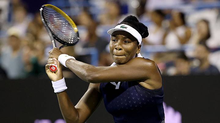 Venus Williams ganó el Abierto de Estados Unidos de 2000 y 2001. Venus Williams ganó el Abierto de Estados Unidos de 2000 y 2001.