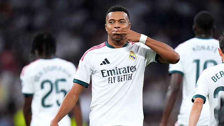 Mbappé se destapó con dos goles ante el Rayo. Mbappé se destapó con dos goles ante el Rayo.