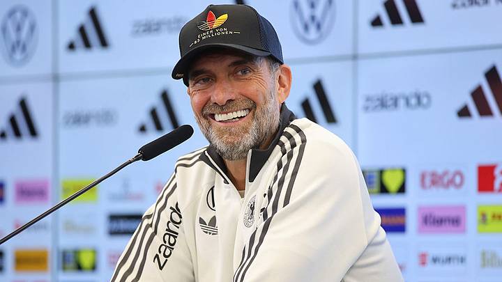 Jürgen Klopp anunció su primera convocatoria tras asumir en Alemania luego del Mundial. Jürgen Klopp anunció su primera convocatoria tras asumir en Alemania luego del Mundial.
