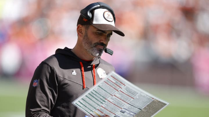 The Cleveland Browns have stolen some defensive tackle depth from the Miami Dolphins' practice squad. The Cleveland Browns have stolen some defensive tackle depth from the Miami Dolphins' practice squad.