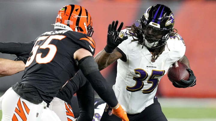 Baltimore Ravens RB Gus Edwards is betting on himself with his new contract.