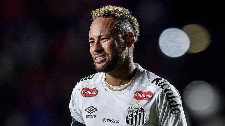 Neymar sigue trabajando en su recuperación de cara al Mundial.