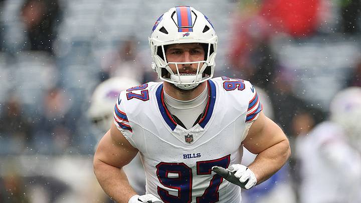 Joey Bosa es una de las piezas codiciadas de la agencia libre. Joey Bosa es una de las piezas codiciadas de la agencia libre.