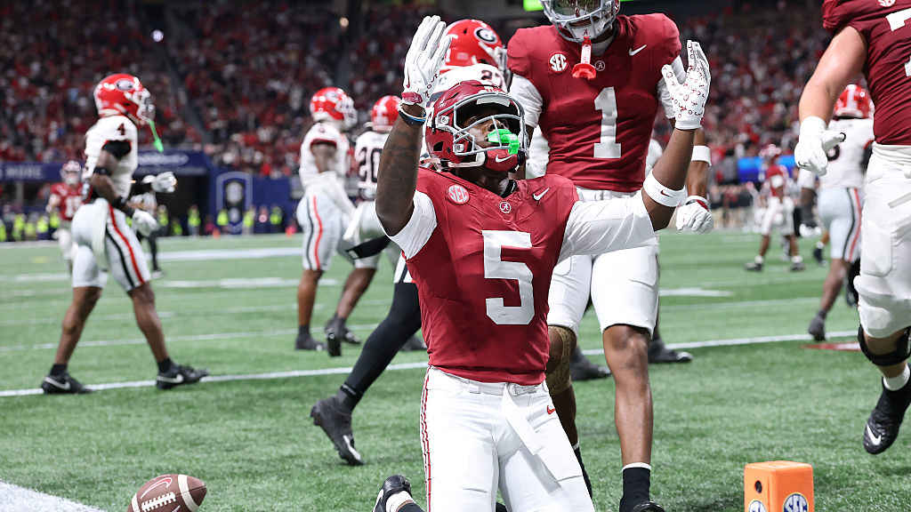 2026 NFL Mock Draft: Dante Moore's decision reshapes strategy for QB-hungry  teams