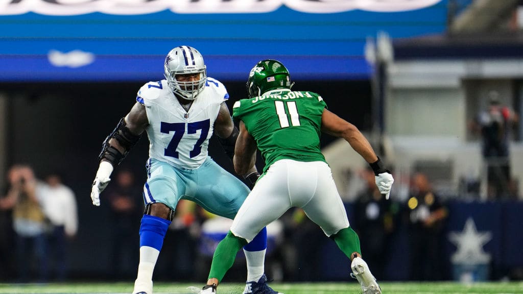 Tyron Smith