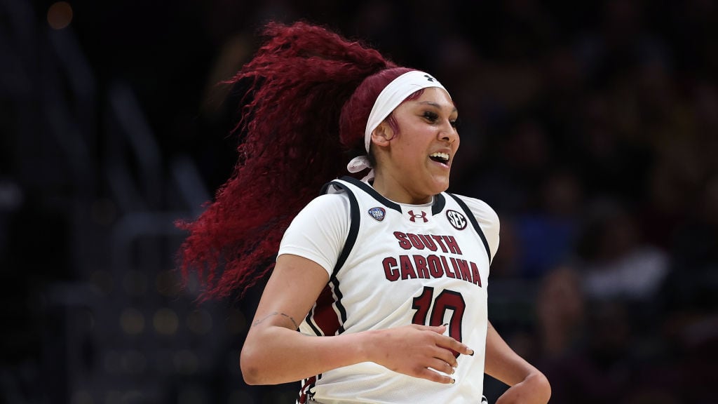 South Carolina All-American center Kamilla Cardoso has 16 double-doubles in 37 games this season.