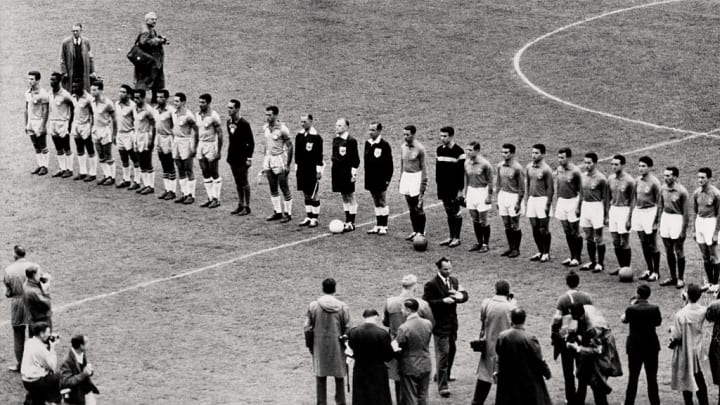 WORLD CUP-1958-BRAZIL-FRANCE