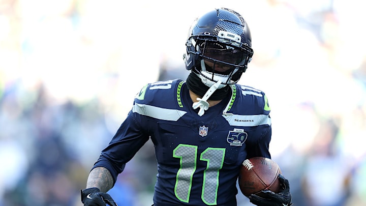 El receptor de los Seahawks, Jaxon Smith-Njigba, es el jugador mejor pagado en su posición tras su renovación de contrato. El receptor de los Seahawks, Jaxon Smith-Njigba, es el jugador mejor pagado en su posición tras su renovación de contrato.