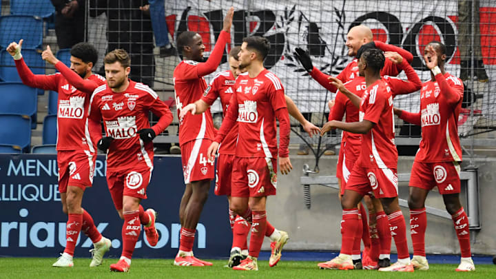 FBL-FROM-LIGUE1-LOV OVEN BREST