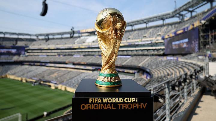 MetLife Stadium plays host to Spain vs. Argentina.