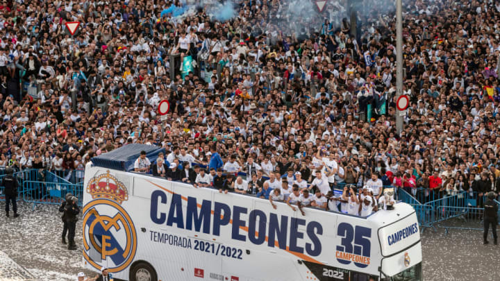 Spanish football team Real Madrid celebrates with 25,000...