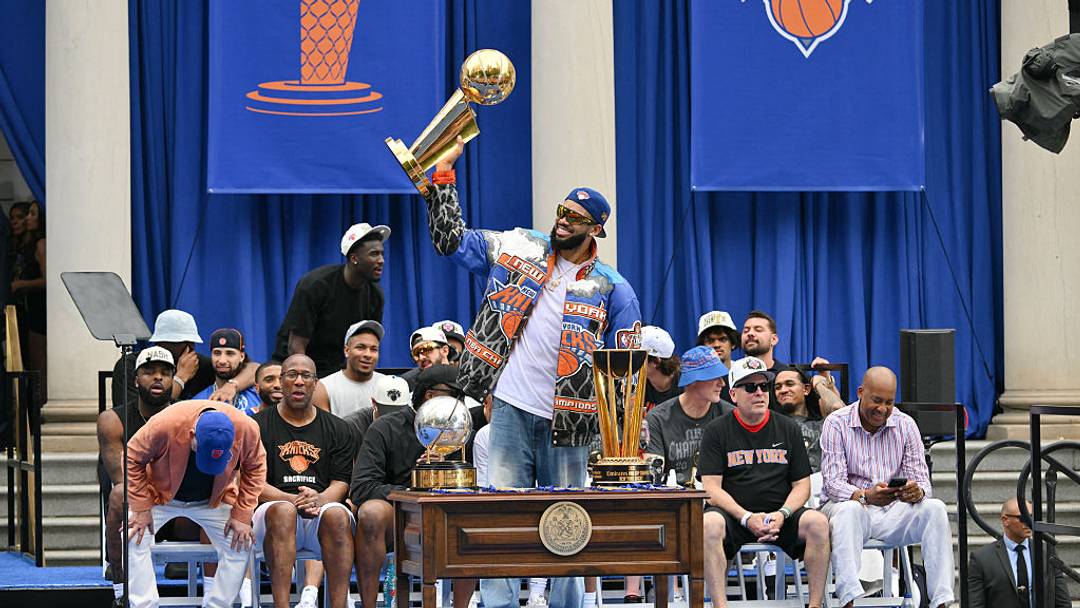 At the end of the championship parade through Lower Manhattan, Karl-Antony Towns and the Knicks received keys to the city at New York City Hall.