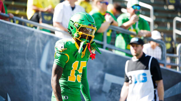 Oregon Ducks uniforms