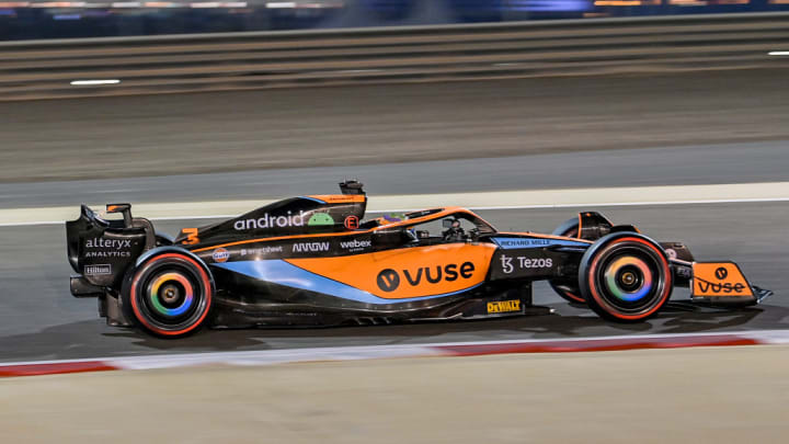 AUTO-PRIX-F1-BAHRAIN-QUALIFYING