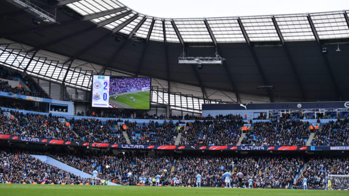 Scoreboard, Stand