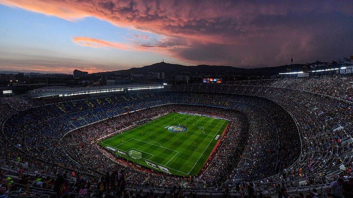 FC Barcelona v Deportivo Alaves - La Liga