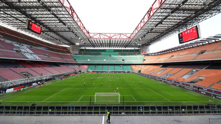 Estádio Giuseppe Meazza, conhecido como San Siro, em Milão