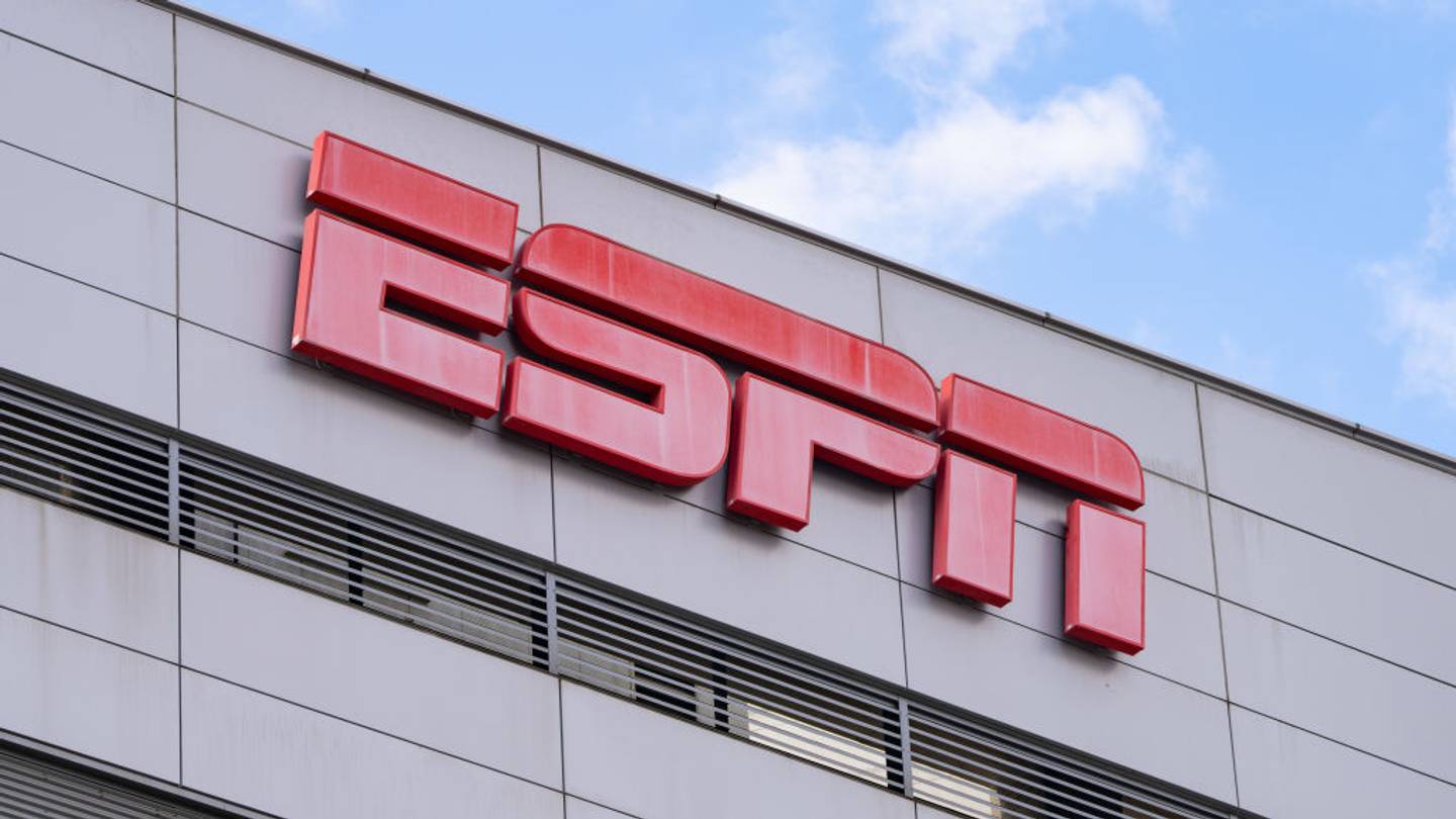 Langjähriger ESPN-Moderator von „SportsCenter“ gibt bekannt ...