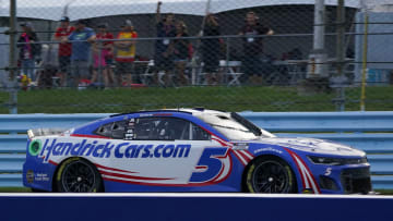 Cook Out Southern 500 picks and predictions to win this weekend's NASCAR Playoffs race at Darlington Raceway.