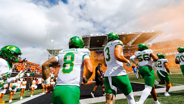 Oregon Ducks vs. Oregon State Beavers