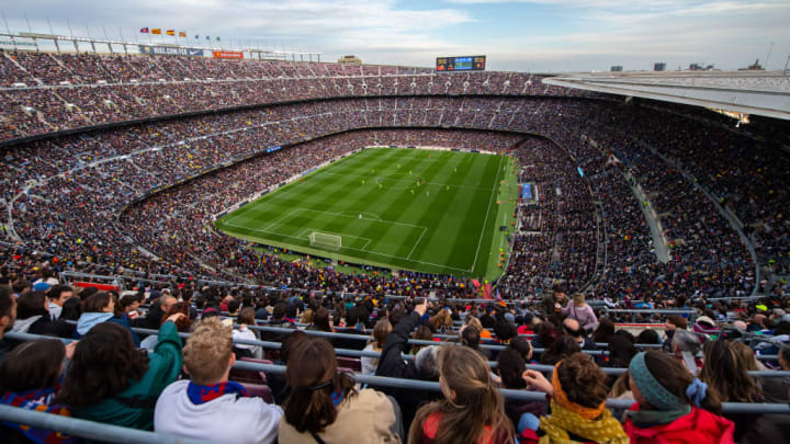 FC Barcelona v VfL Wolfsburg: Semi Final First Leg - UEFA Women's Champions League